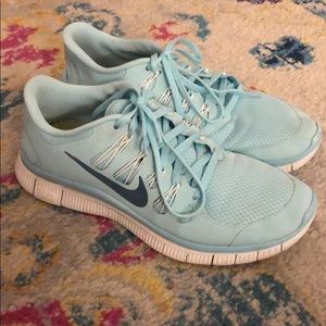 Tiffany Blue Nike Fred 5.0